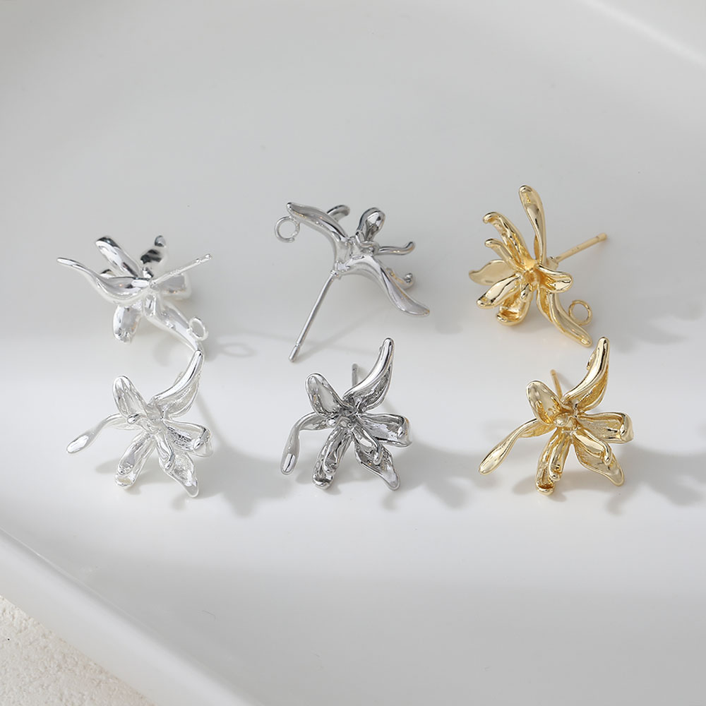 4PCS Dainty Flower Shape Ear S - مراجعة Flower Supplies وسعره